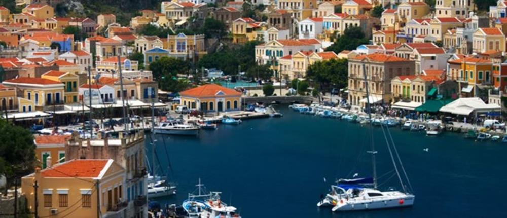 Σύμη: Επιβολή τέλους 3 ευρώ στους ταξιδιώτες που επισκέπτονται το νησί για μια ημέρα