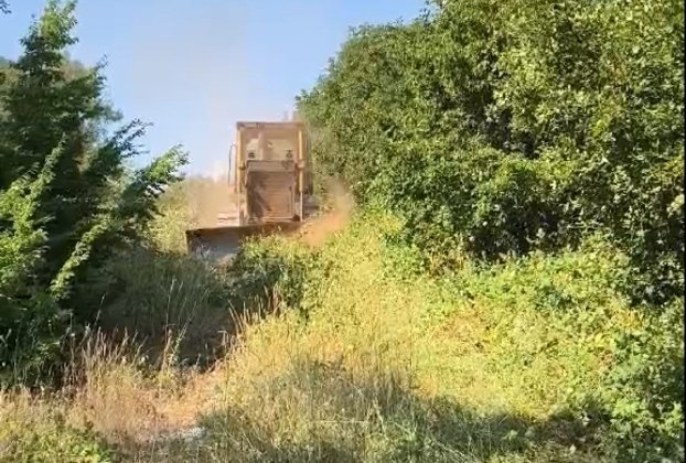 Συντήρηση δασικών δρόμων σε Μυροβλήτη, Κυψέλη, Κωσταράζι, Λιθιά και Ιεροπηγή από την ΠΕ Καστοριας