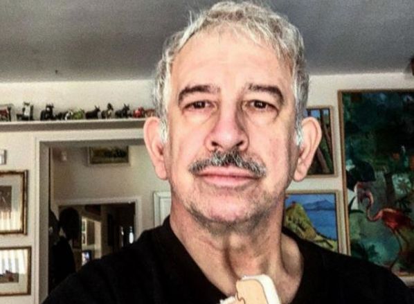 Κάηκε το σπίτι του Πέτρου Φιλιππίδη στην Πατησίων – Ήταν μέσα ο ηθοποιός