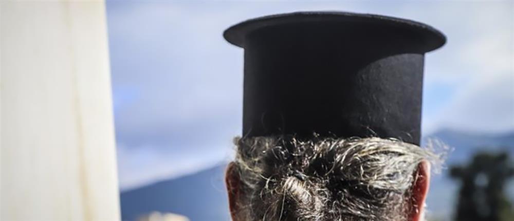 Κορινθία: Παπαδιά επιτέθηκε στον ιερέα όταν τον είδε με άλλη γυναίκα σε πανήγυρι