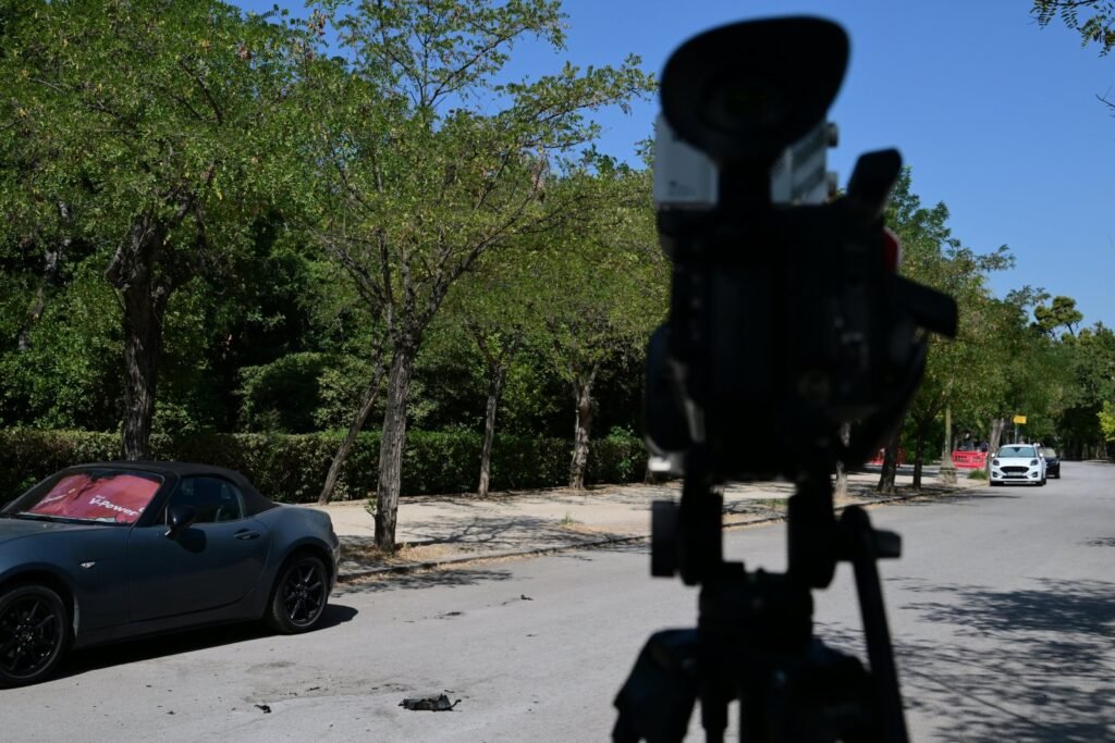 Πέθανε η 67χρονη που αυτοπυρπολήθηκε στο Ζάππειο – Η αποκάλυψη για τη δημοσιογράφο που «δεν είχε ούτε να φάει»