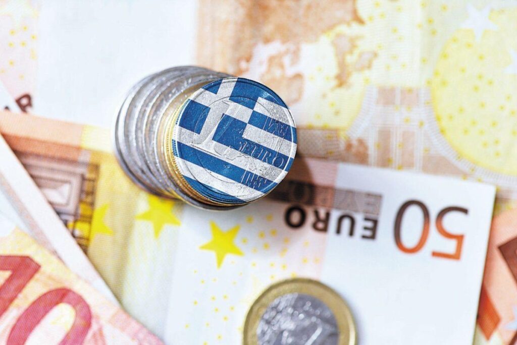 Βουτιά -1,9% στο πραγματικό εισόδημα των νοικοκυριών στην Ελλάδα το 2025 – Η τρίτη χειρότερη επίδοση στον ΟΟΣΑ