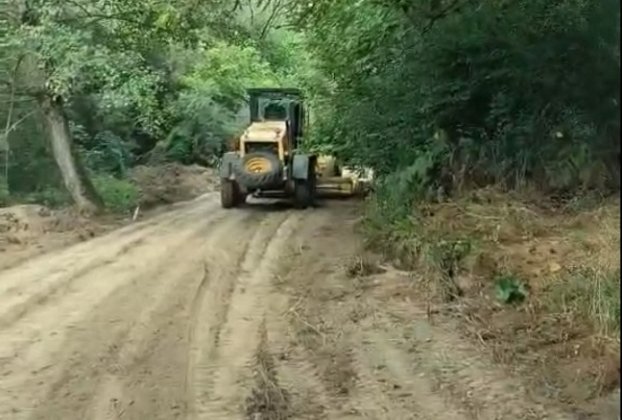 Συντηρήσεις Αγροτικής Οδοποιίας σε Βογατικό και Οξυά από την Π.Ε. Καστοριάς