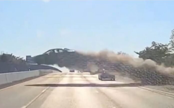 a23ca39a876fcf12541c2913bbffd388_L