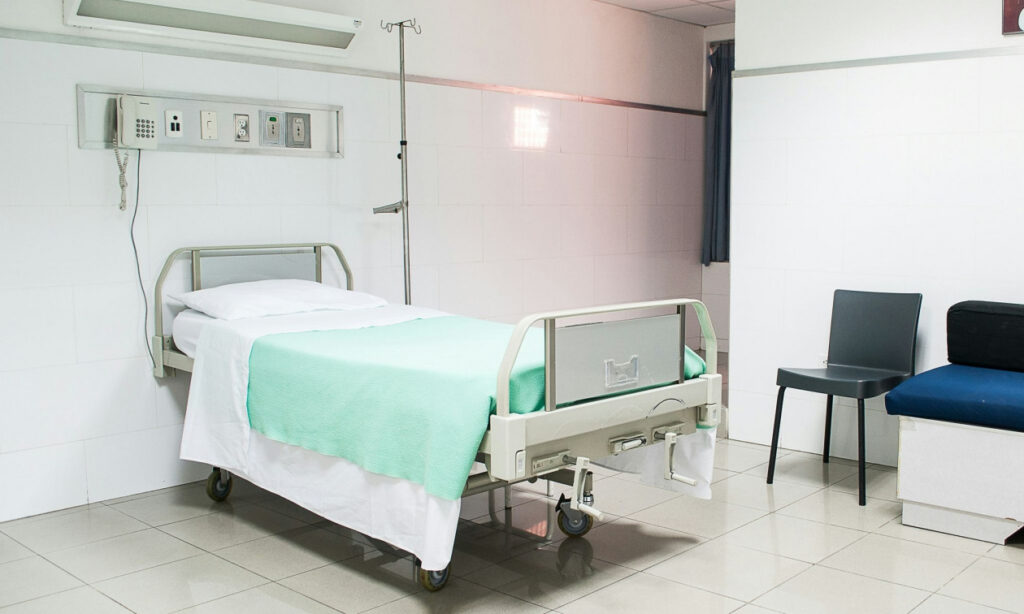 Σοκ σε μεγάλη ιδιωτική κλινική: Ασθενής έλαβε λάθος μετάγγιση αίματος