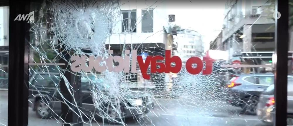 Θεσσαλονίκη: Μεθυσμένος τα έσπασε όλα στα Λαδάδικα – Πετούσε καρέκλες και έβριζε θαμώνες (βίντεο)