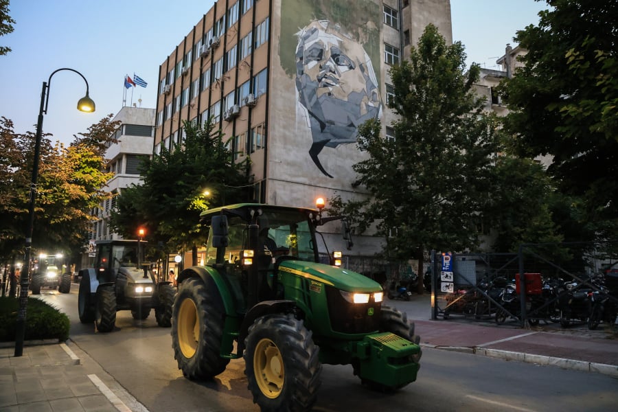 Νέα εμπλοκή με τις πληρωμές του ΟΠΕΚΕΠΕ – Δεν μπήκαν λεφτά στα ATM