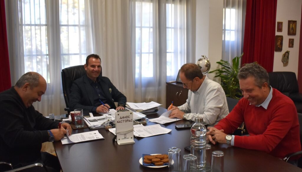 Υπογραφή σύμβασης εκπόνησης μελέτης για την προστασία και ασφάλεια του συστήματος ύδρευσης της Καστοριάς