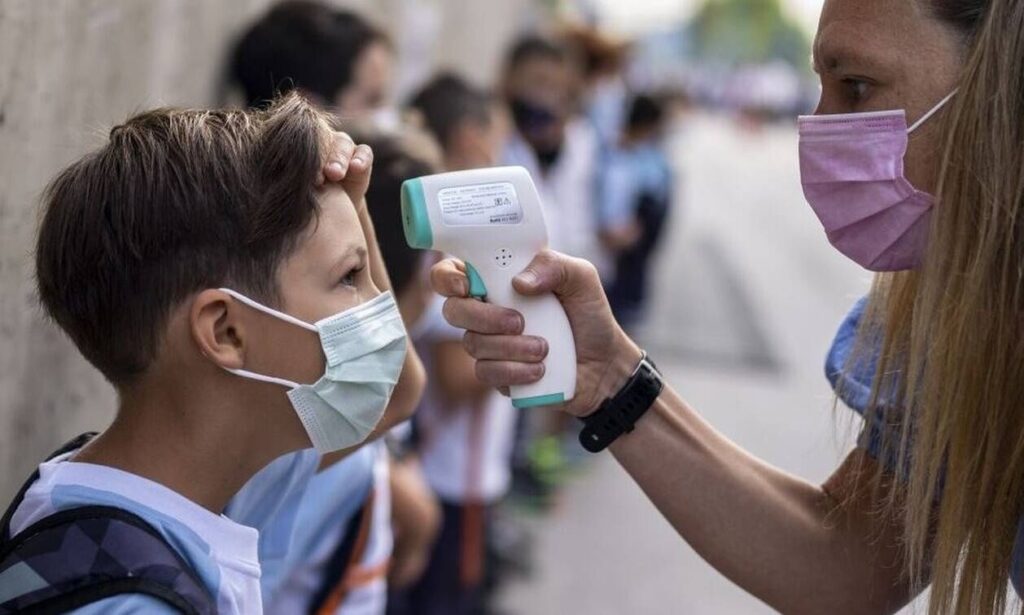 Παγκόσμιος συναγερμός: Πέρασε στον άνθρωπο ο Η5Ν5 – Τα συμπτώματα