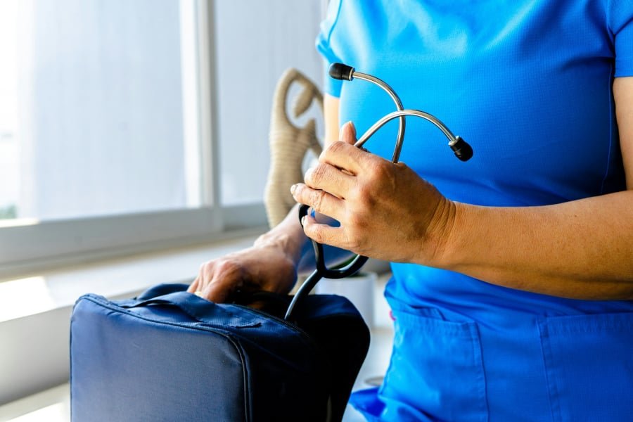 Νέο επίδομα για χιλιάδες ελεύθερους επαγγελματίες – Πώς θα υπολογίζεται