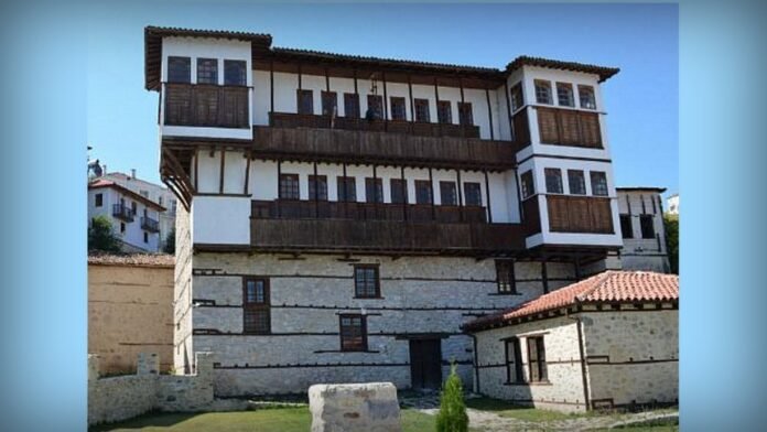 Katagraphes-othones110-001