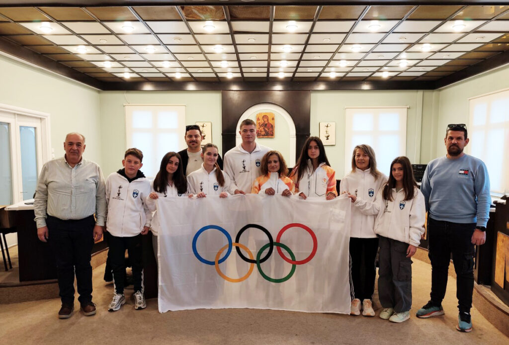 Η Ολυμπιακή Φλόγα έρχεται στο Άργος Ορεστικό το Σάββατο 29 Νοεμβρίου – Παράδοση αθλητικού υλικού στους λαμπαδηδρόμους και τους συνοδούς