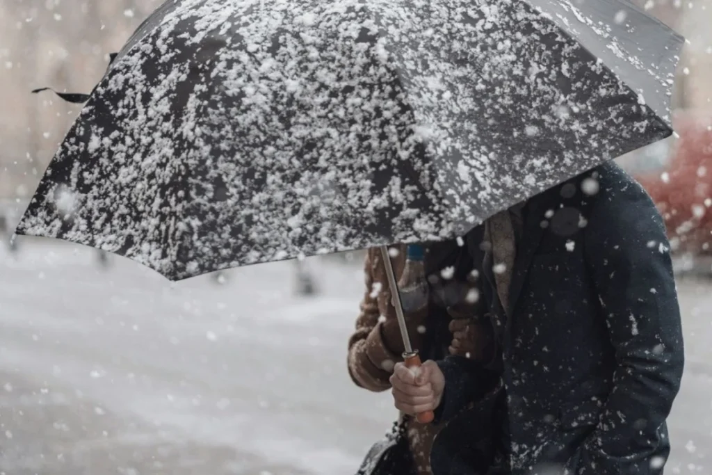 Μερομήνια: Τι καιρό θα κάνει τα Χριστούγεννα ‑ Τι αναφέρει η παραδοσιακή μέθοδος