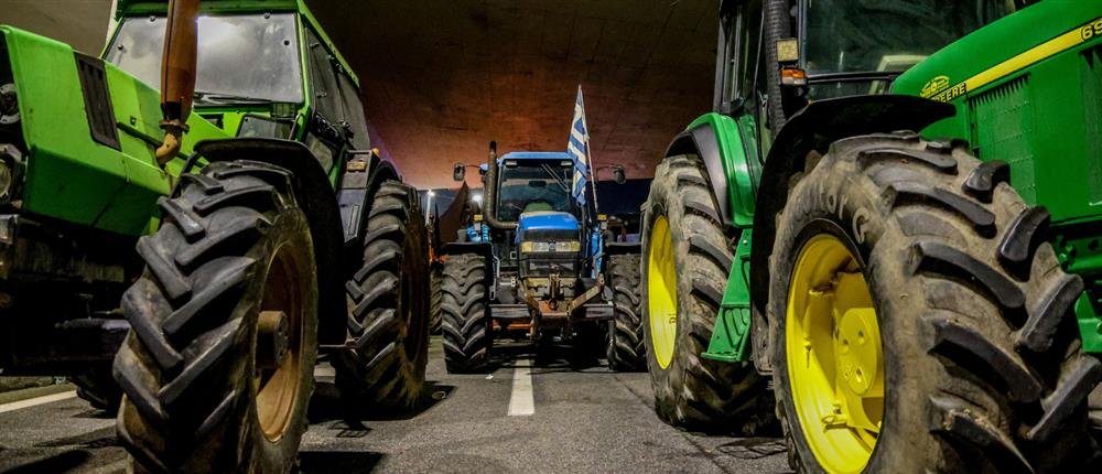 Θεσσαλονίκη: Συνεχίζονται οι πολύωροι αποκλεισμοί στα τελωνεία – Σήμερα αποφασίζεται η πορεία των κινητοποιήσεων