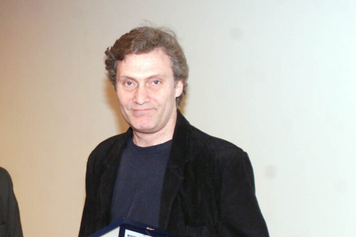 694908466c525f5eb356a78a70cde7cb_XL