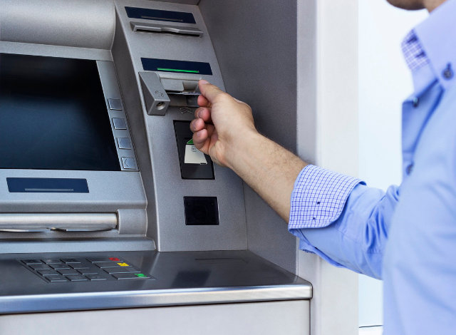 Τέλος τα ATM όπως τα γνωρίζαμε: Οι λειτουργίες που θα έχουν τα καινούργια σε όλη την Ευρώπη