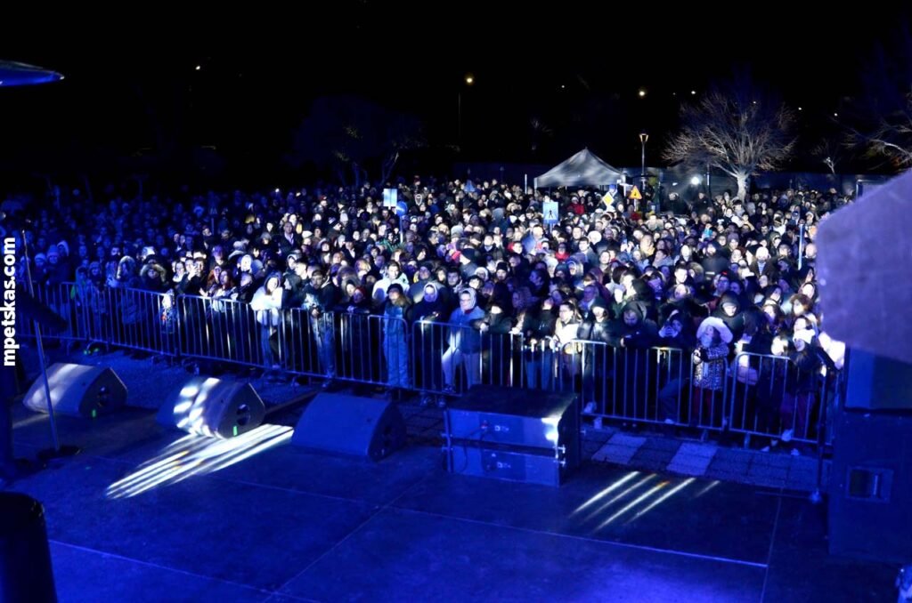 Από την Πέγκυ Ζήνα στον Σφίνο: Ο Δήμος Καστοριάς “νοικοκυρεύεται” και κόβει τις μεγάλες εορταστικές συναυλίες