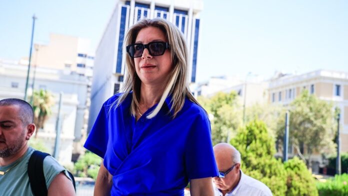 c7f63b99f24940ae96ef71d576d0cc29