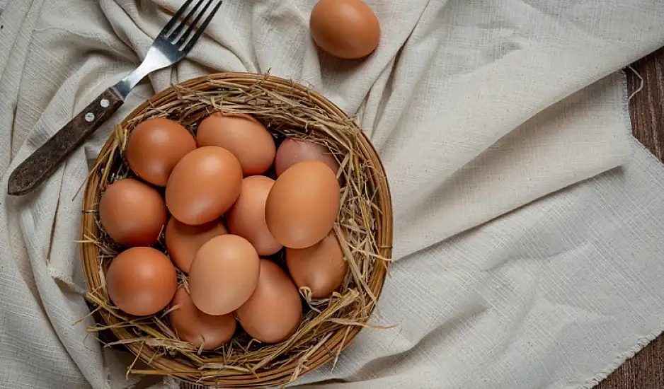 Αυγά και χοληστερίνη: Μύθος ή πραγματικότητα; Πώς επηρεάζει η καθημερινή κατανάλωση