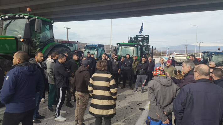 Κάλεσμα για κλείσιμο δρόμου στο μπλόκο του Φιλώτα