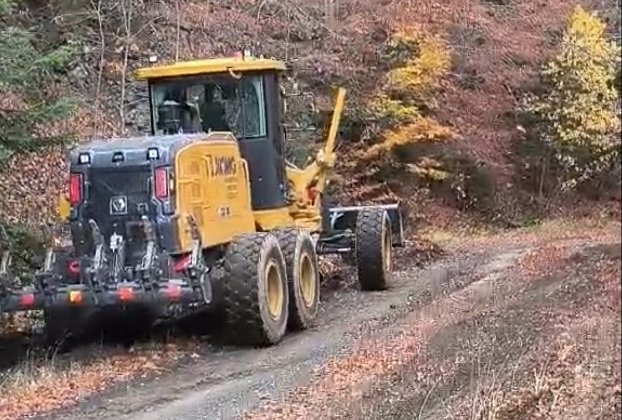 Παρεμβάσεις Συντήρησης Οδικού Δικτύου στην Περιοχή Γράμμου από την Π.Ε. Καστοριάς