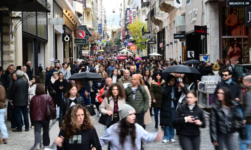 Περιόρισαν τις αγορές τους στα απαραίτητα οι καταναλωτές – Σε ποια προϊόντα ξόδεψαν τα περισσότερα
