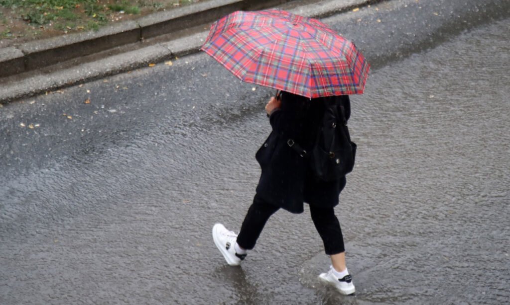 Καιρός: Έρχονται τρία ισχυρά κύματα ψύχους – Πώς θα κάνουμε Θεοφάνεια