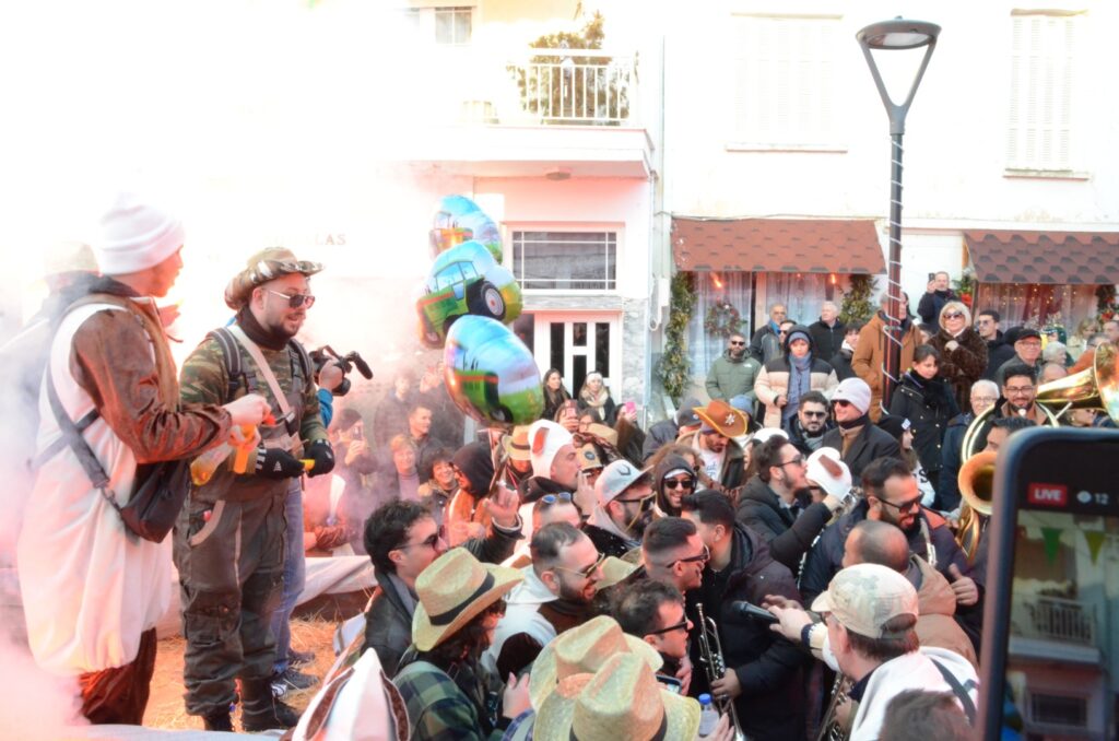 Η καρναβαλική παρέλαση στο Άργος Ορεστικό