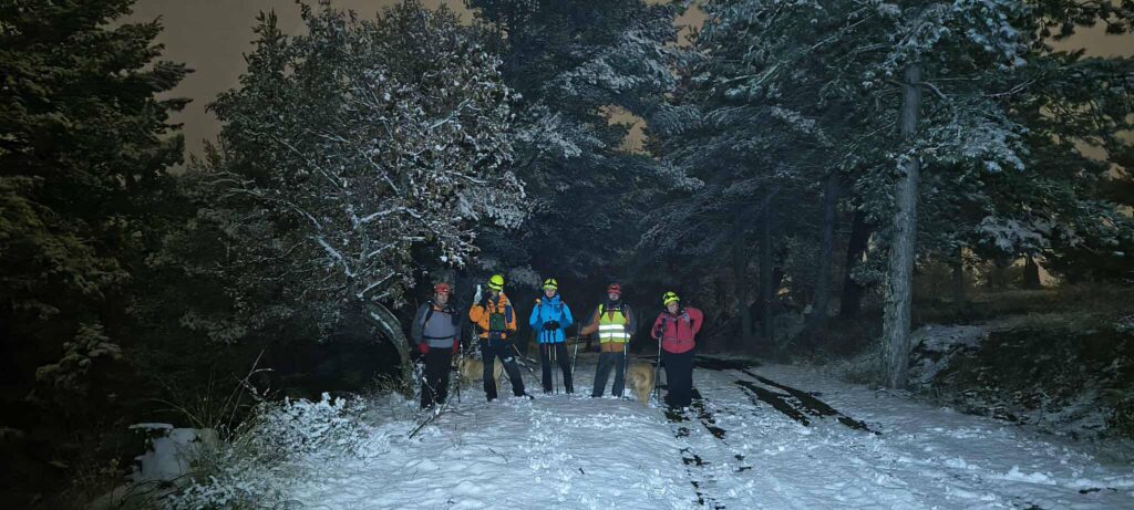 Βραδινή εκπαίδευση στο χιόνι πραγματοποίησε το ΕΤΑΚ Καστοριάς
