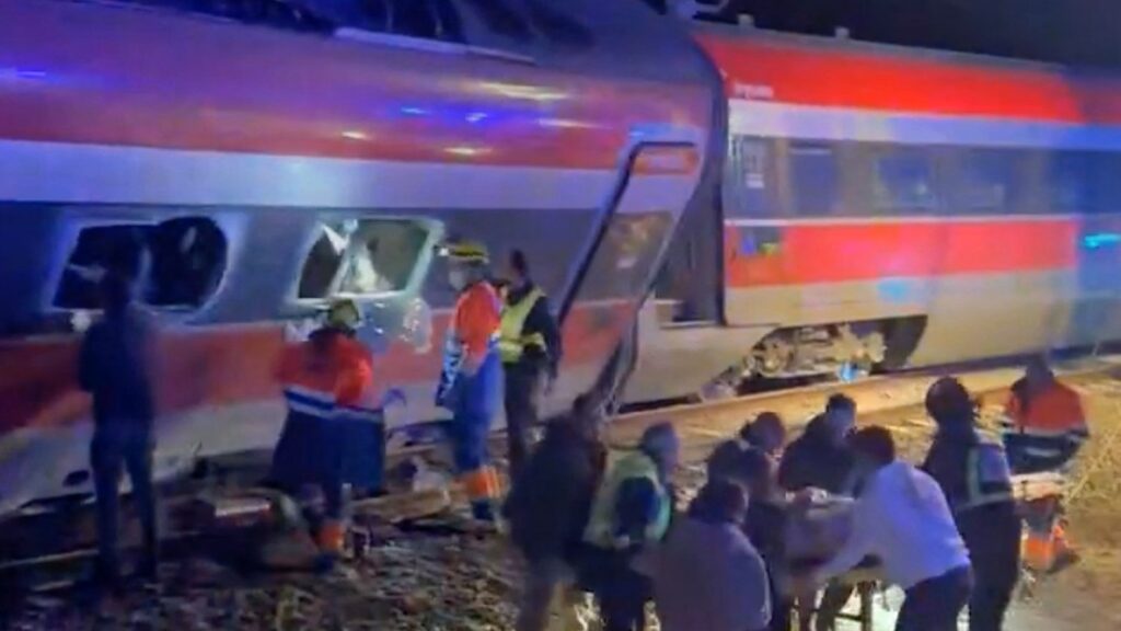 Ισπανία: 39 οι νεκροί στο σιδηροδρομικό δυστύχημα στην Ανταμούζ – «Υπάρχουν ακόμα παγιδευμένοι άνθρωποι»