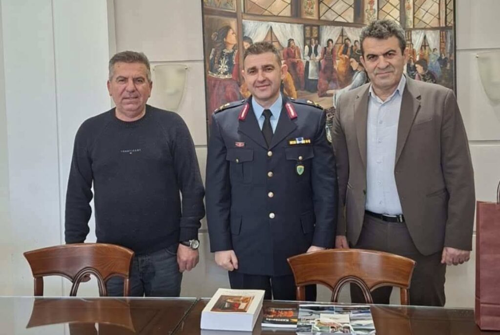 Ο Ταξίαρχος Νικόλαος ΈΞΑΡΧΟΣ, πραγματοποίησε εθιμοτυπική επίσκεψη στην Περιφερειακή Ενότητα Καστοριάς και στο Δημαρχείο Καστοριάς