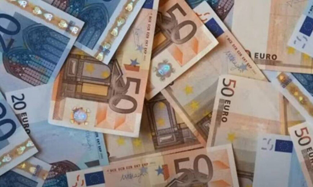 Τα επιδόματα που δικαιούνται οι νέοι από το κράτος