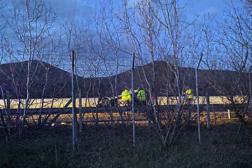 Σοβαρό Τροχαίο στην Κολοκυνθού: Αυτοκίνητο ανατράπηκε στον Κάθετο Άξονα της Εγνατίας