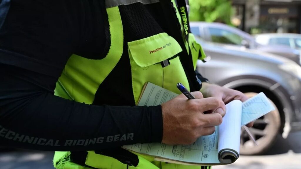 Σύλληψη, πρόστιμο 700€ και αφαίρεση διπλώματος για 30χρονο που οδηγούσε υπό την επήρεια μέθης στην Εγνατία